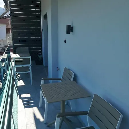 Athos Veranda Sarti Exterior photo