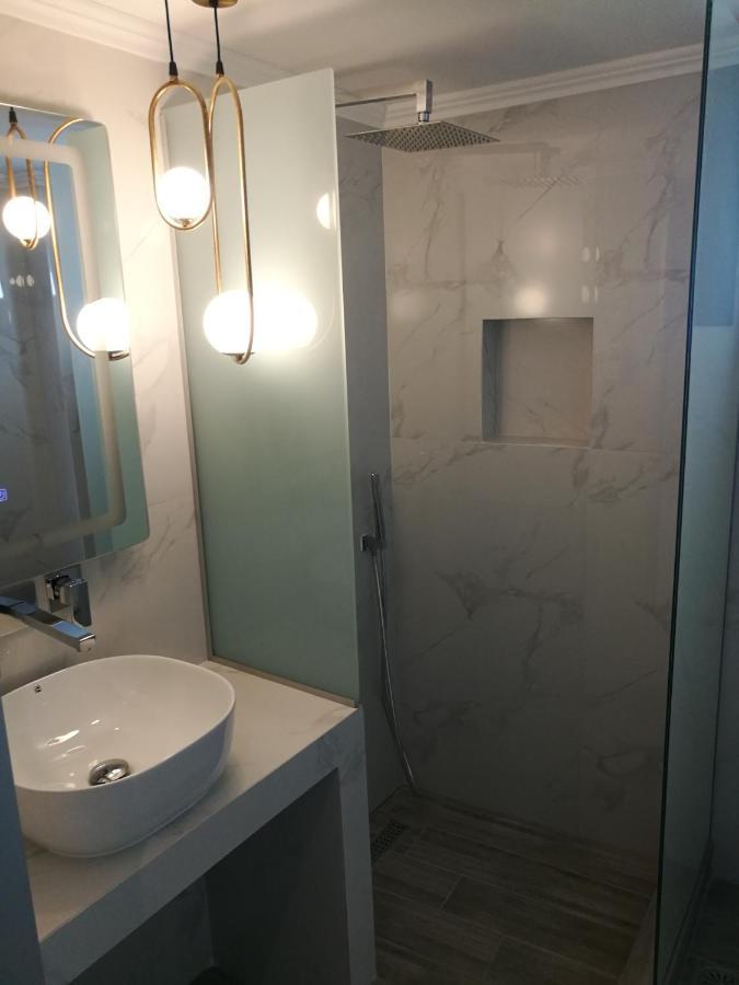 Athos Veranda Apartment *